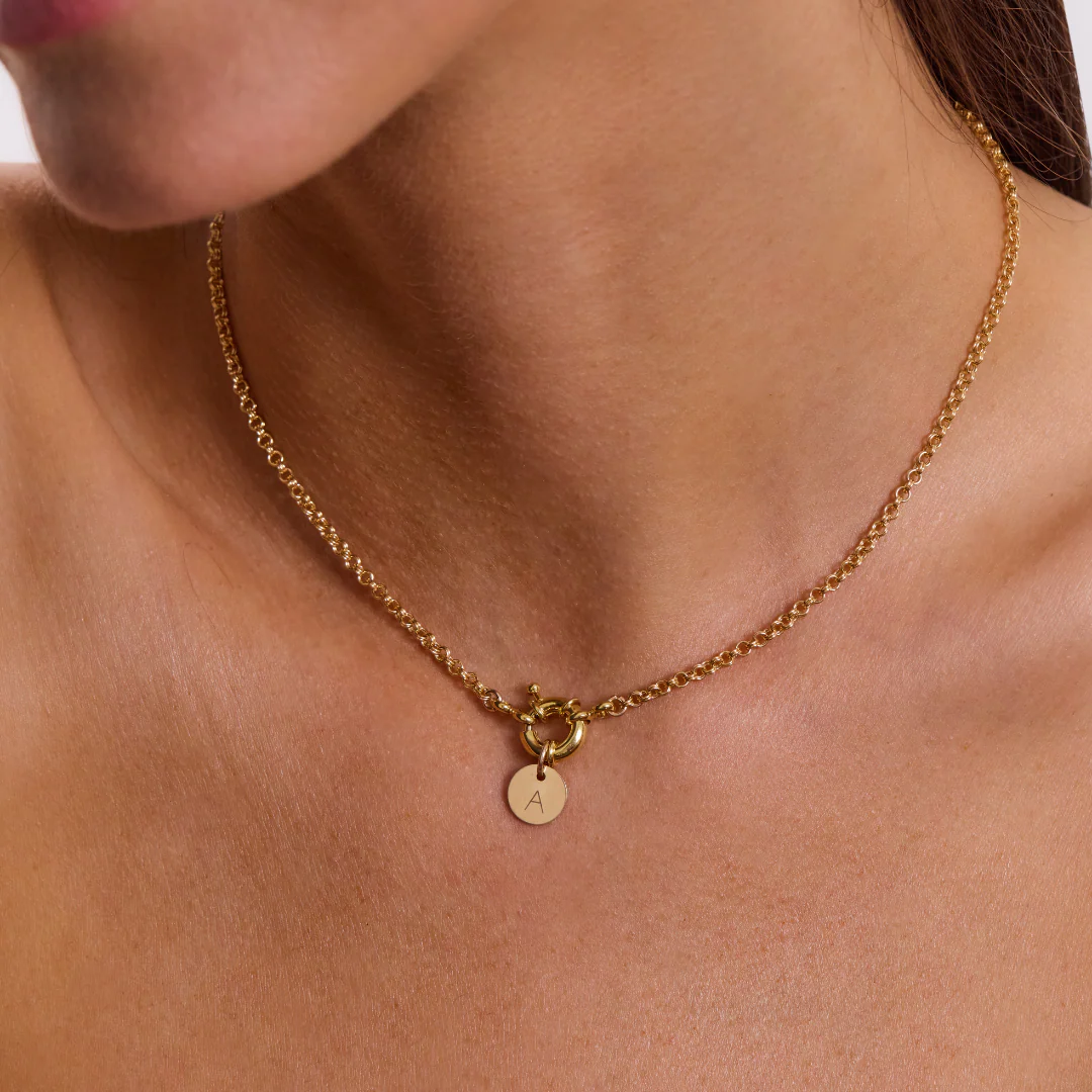 Engravable Clasp Necklace - Gold - Image 2