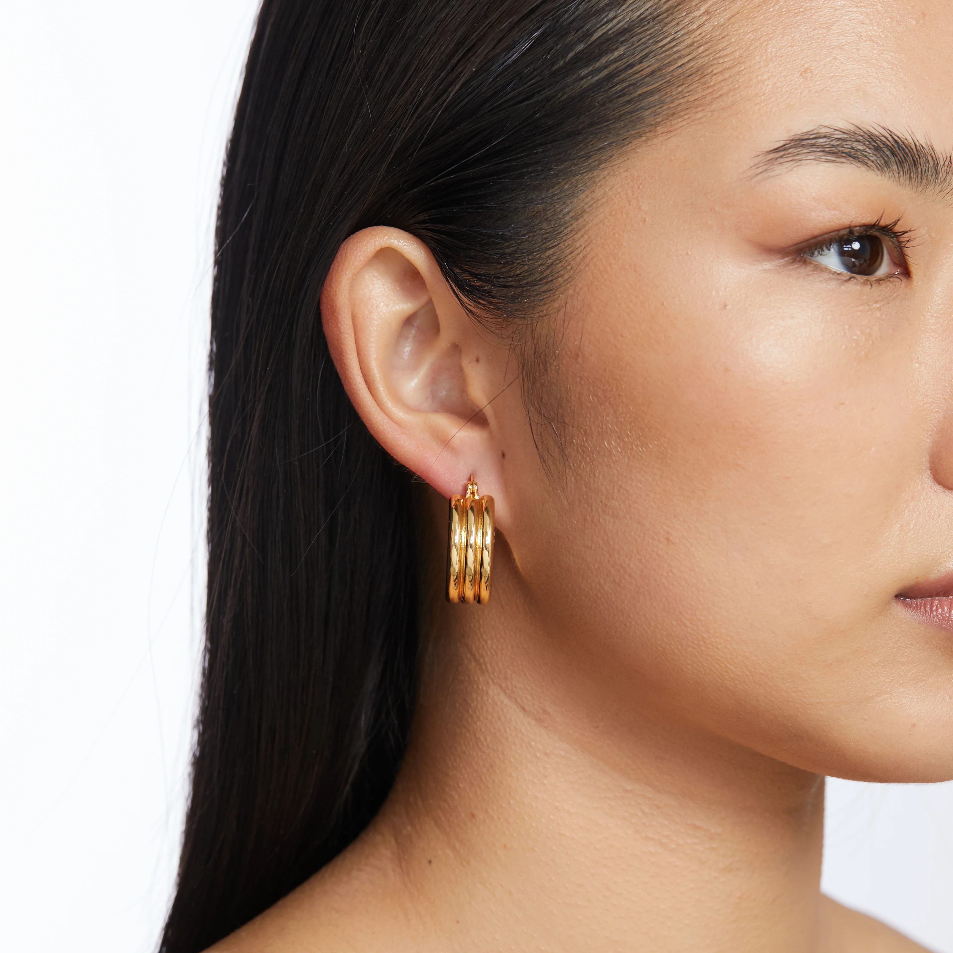 Tessa Hoop Earrings - Gold - Image 3